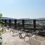 Radisson Blu Plaza Hotel 4*