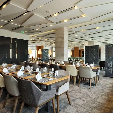Hotel Radisson Blu Plaza