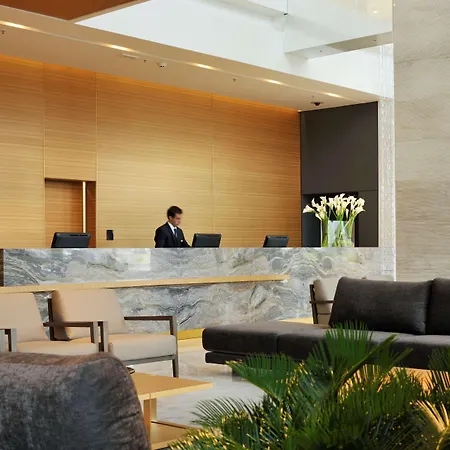 Radisson Blu Plaza