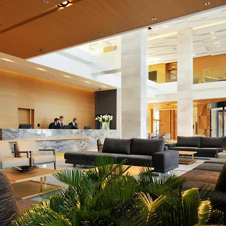 Radisson Blu Plaza