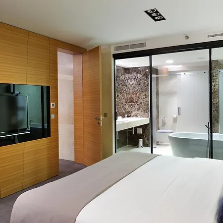 Hotel Radisson Blu Plaza