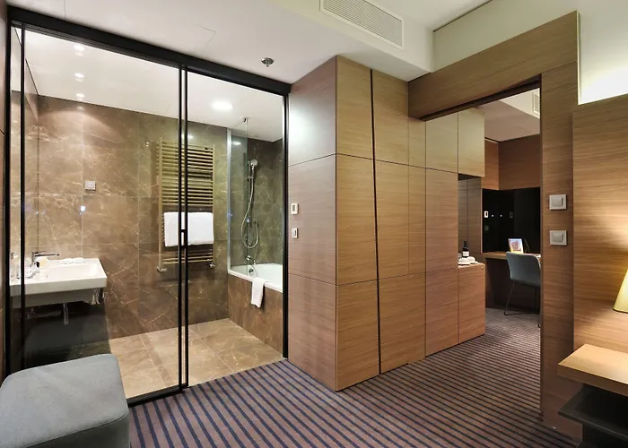 Radisson Blu Plaza 4* Ljubljana