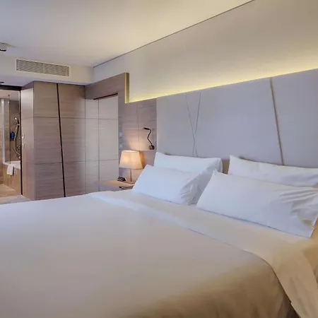 Radisson Blu Plaza לובליאנה