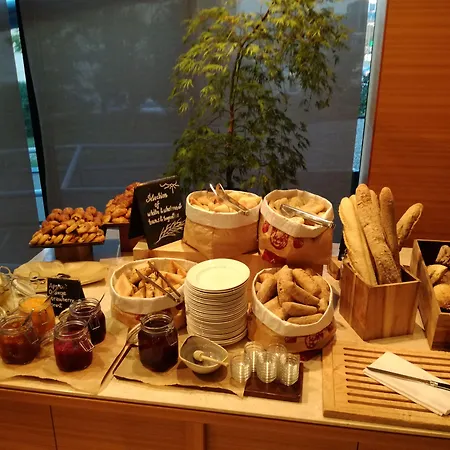 Radisson Blu Plaza מלון לובליאנה