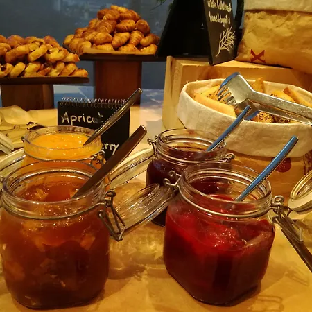 Radisson Blu Plaza 4* Liubliana