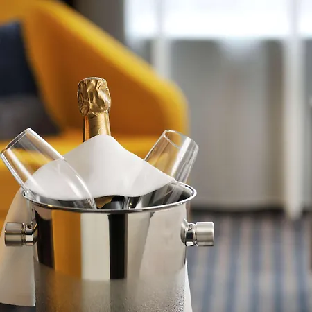 Hotel Radisson Blu Plaza