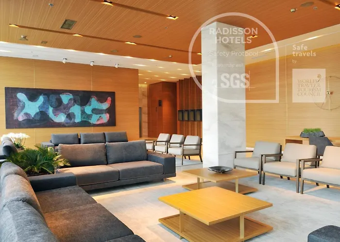 Hotel Radisson Blu Plaza