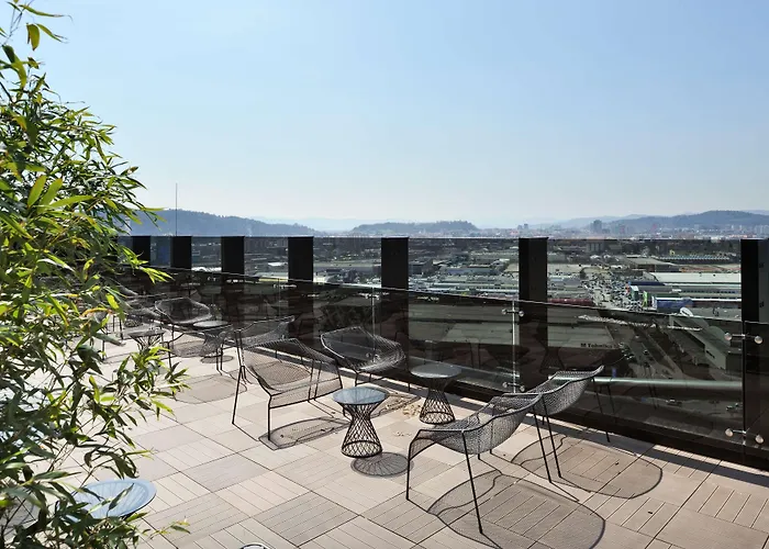 卢布尔雅那丽笙皇宫酒店 酒店 4*