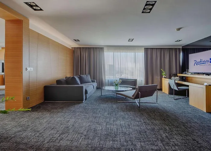 Radisson Blu Plaza 4* Lublaň