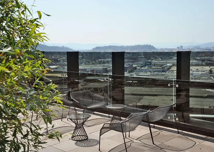 Radisson Blu Plaza Hotel